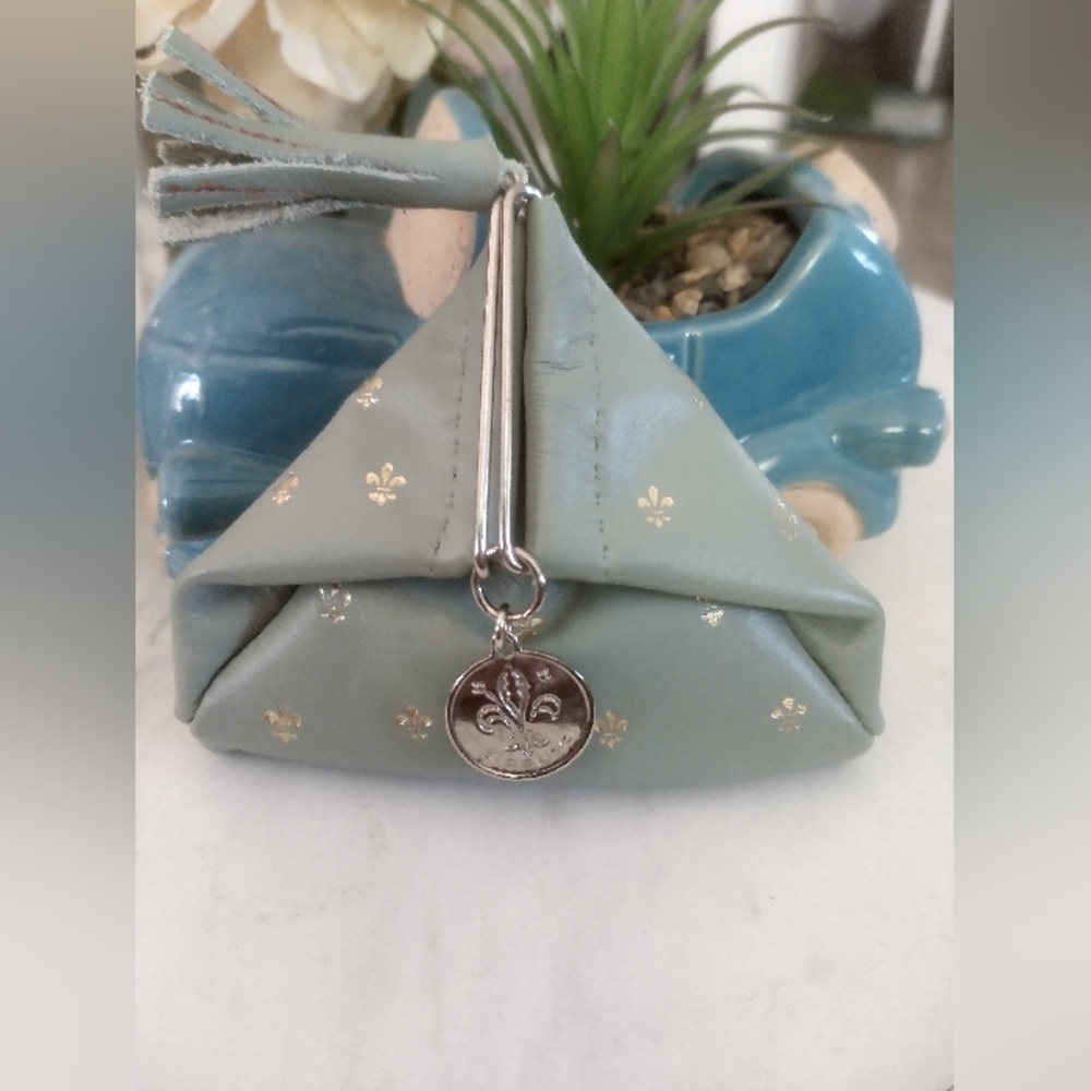 Firenze Triangle Coin Purse,Genuine Leather,Supple
